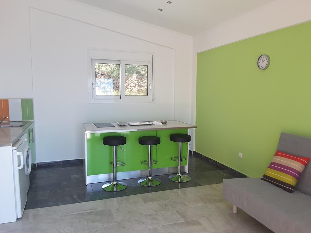 Shiraz Villas Каламата Екстериор снимка