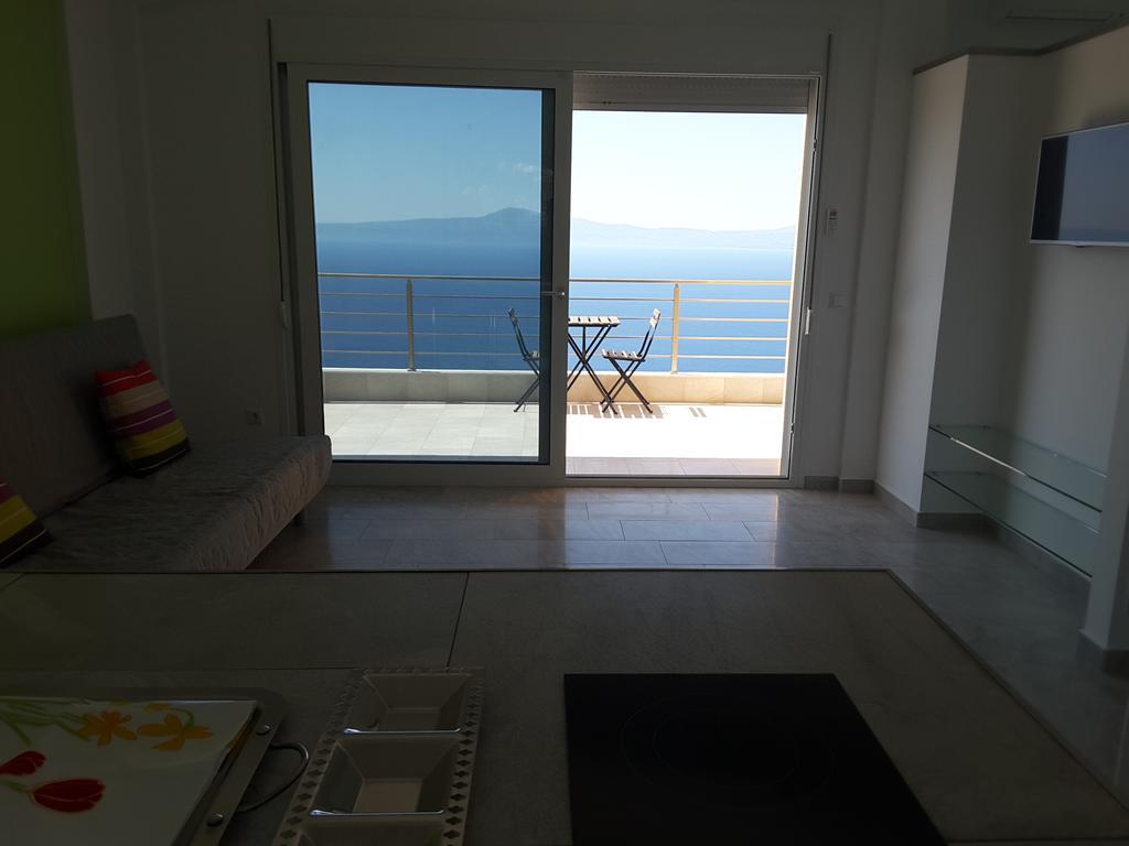 Shiraz Villas Каламата Екстериор снимка