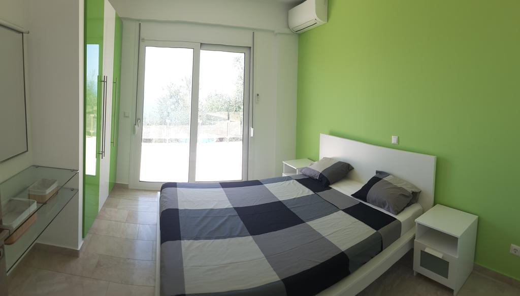 Shiraz Villas Каламата Екстериор снимка