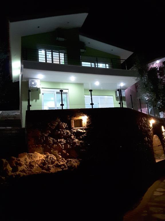 Shiraz Villas Каламата Екстериор снимка
